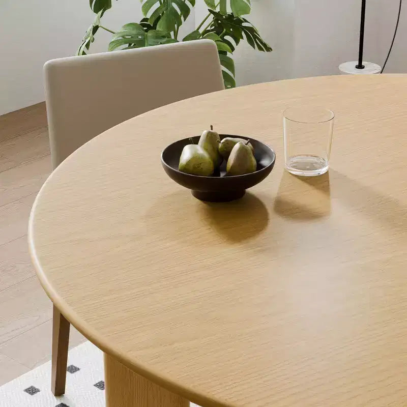 42 Inch Walnut Colored Circular Dining Table, Suitable For Dining With Multiple People At The Same Time, Suitable For Both Dining And Living Rooms