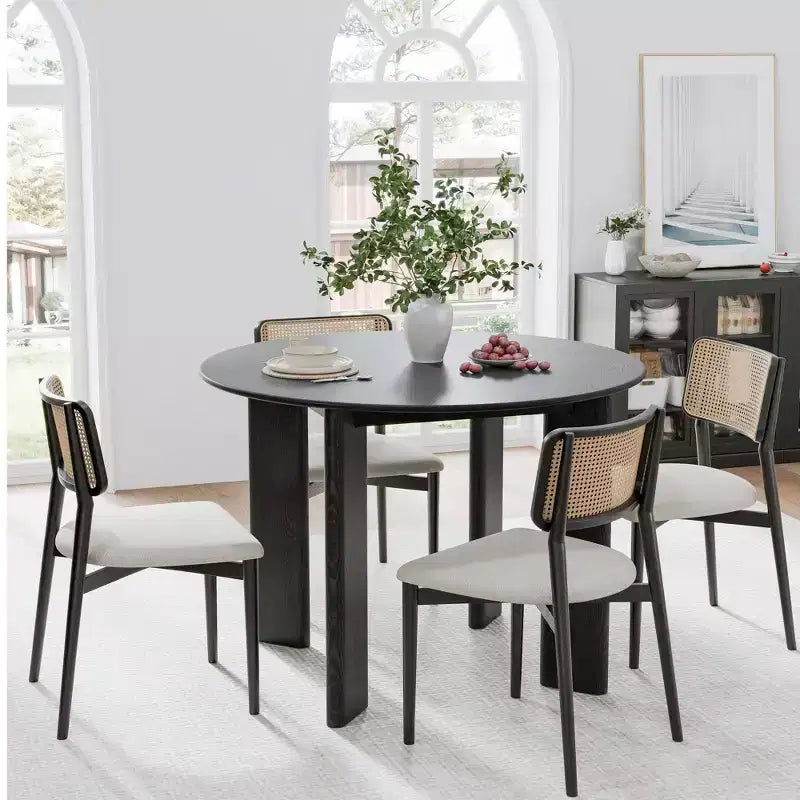 42 Inch Walnut Colored Circular Dining Table, Suitable For Dining With Multiple People At The Same Time, Suitable For Both Dining And Living Rooms